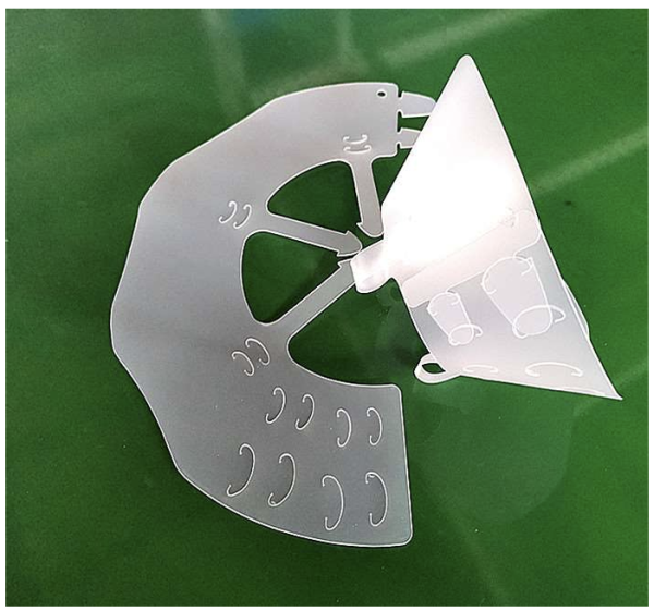 Elizabethan collar D - Image 3